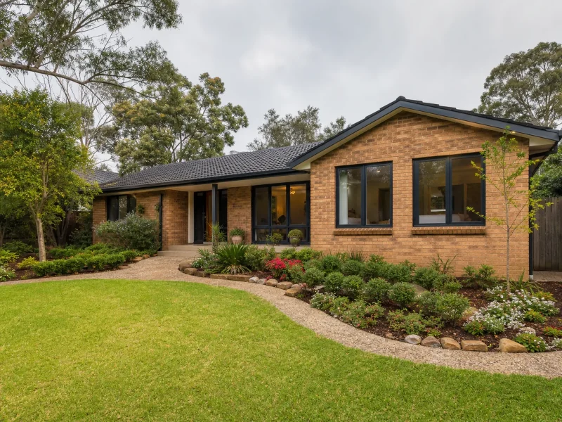 Renovated Garden Home — presentation sample